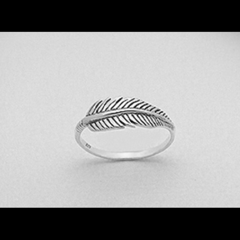 Sterling Silver Feather Ring size 7 ~